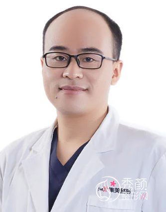 郑州集美赵亮医生隆胸怎么样?赵亮医生个人简介|假体隆胸案例