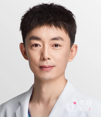 北京隆鼻哪个医生好,这些私立高口碑鼻整形医生全介绍!