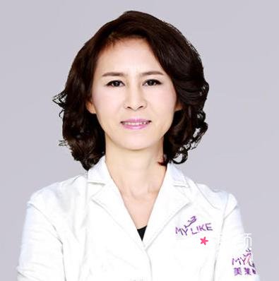 杜园园修复双眼皮水平怎么样?熟练判断眼整形失败原因、手法严谨…