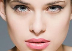 <b>隆鼻手术有哪些方法？</b>