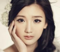 <b>割双眼皮和开内眼角一起做是让眼睛变大的较好</b>