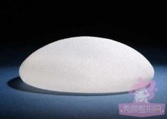 <b>详细介绍常用的隆胸假体品牌和价格</b>