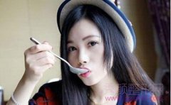 <b>上海华美杨亚益割双眼皮怎么样？多少钱？</b>