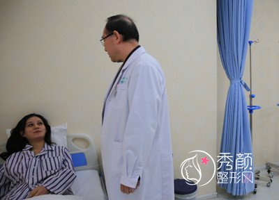 北京隆胸哪儿好,北京新星靓候泽民假体隆胸过程分享。