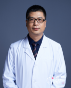 北京八大处隆胸谁做得好，穆大力和刘春军对比