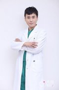 <b>李朕吸脂怎么样|价格表案例曝光</b>