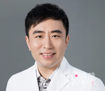 北京医生薛志强和巫文云哪个隆鼻好,费用案例技术对比