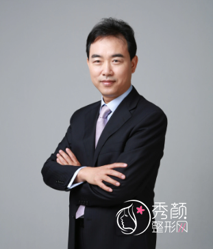 北京医生薛志强和巫文云哪个隆鼻好,费用案例技术对比