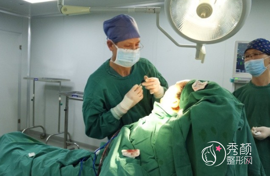 上海华美李健院长鼻部手术整形全过程案例分享！
