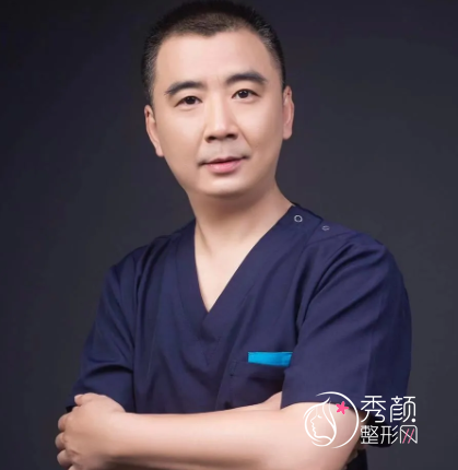 成都隆鼻周仪、倪云志和廖连平哪个好?口碑技术审美对比