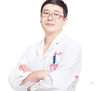 青岛诺德曹继武和华韩赵煜楠隆胸哪个好|附隆胸案例对比