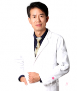 赵作钧医生吸脂隆胸技术好吗？口碑好不好？