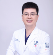 上海隆鼻哪个医生好？范荣杰、李鸿君、成浩、唐鏖、徐永丰等医生对比