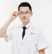 成都米兰柏羽卢尚兵修复双眼皮怎么样？美杜莎21800元起