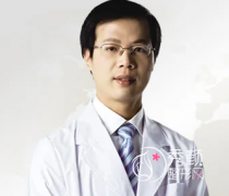 昆明隆鼻哪个医生好，庄