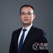 李运峰下颌角磨骨怎么样