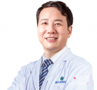 万友望医生擅长什么项目