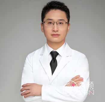 范锴医生鼻子整形怎么样？收费价格参考&隆鼻案例&坐诊机构一览