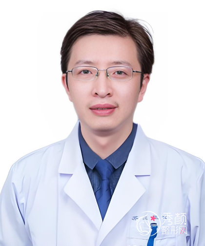 苏北人民医院陈啸双眼皮评价怎么样？评价不错，表现在：教科书式的操作、价格很便宜…