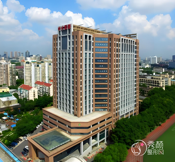 东南大学附属中大医院双眼皮多少钱？哪个医生好？郭宗科等双眼皮医生介绍