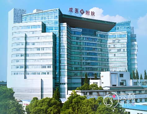 成都医学院一附院植发多少钱一个毛囊，哪个医生好？植发医生介绍