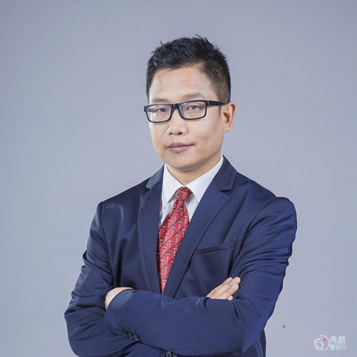 上海常冬青修复双眼皮怎么样？内含医生简介&修复双眼皮案例