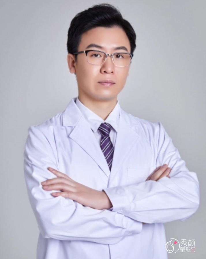 王博谦做双眼皮怎么样？技术水平出众，内含双眼皮案例&坐诊机构介绍
