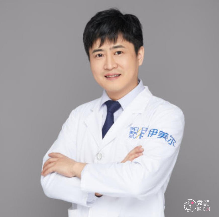 青岛刘长发双眼皮怎么样？风格偏向扇形款、术后肿胀轻微…