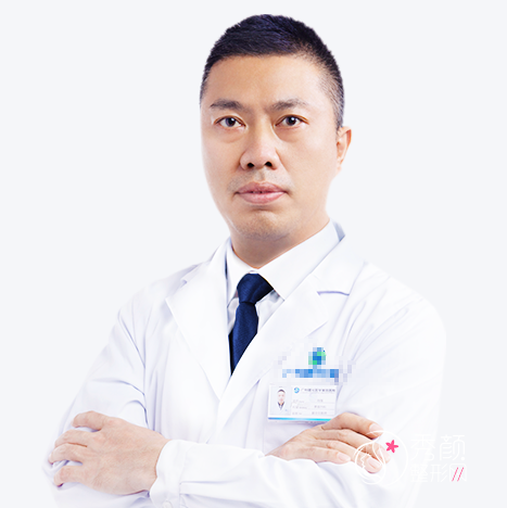 广州隆鼻哪个医生好？李希军、肖强、廖轶平、范锴、潘卫峰实力太夯！